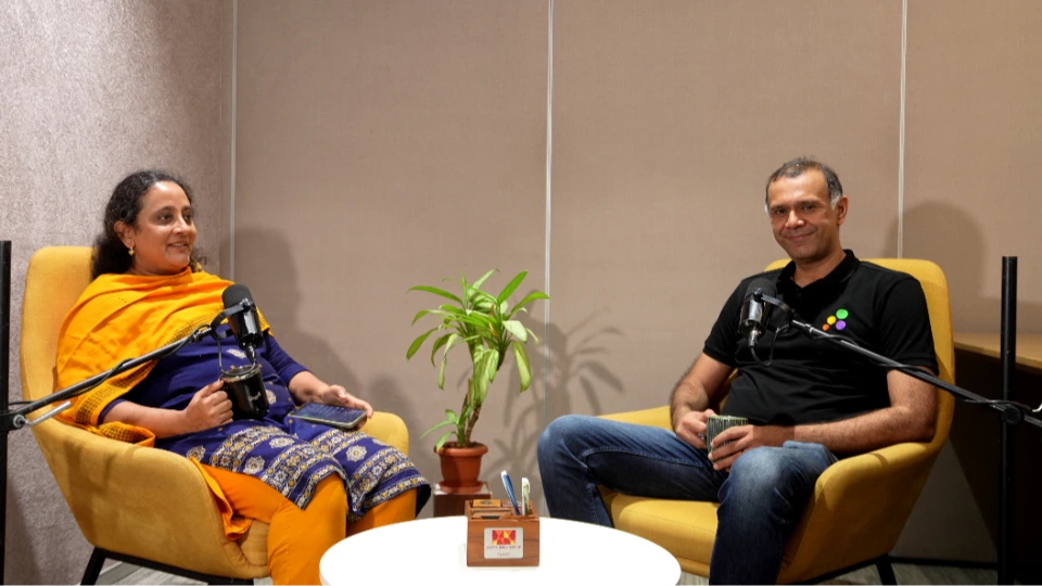 Manasi Narasimhan (left) and Inderpreet Singh