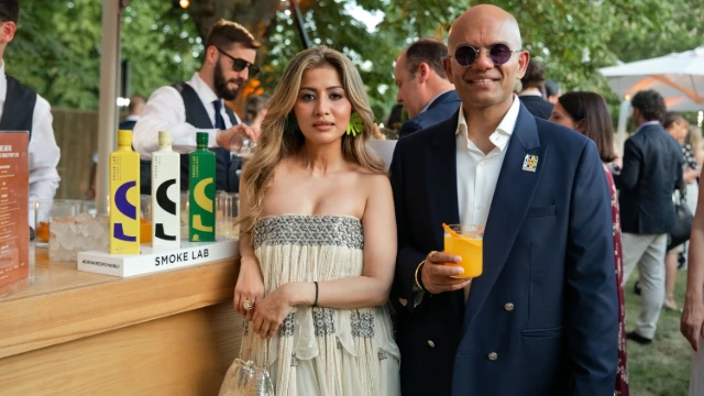 Sanya Jain, co-founder, Smoke Lab (left) and Varun Jain, founder, Smoke Lab